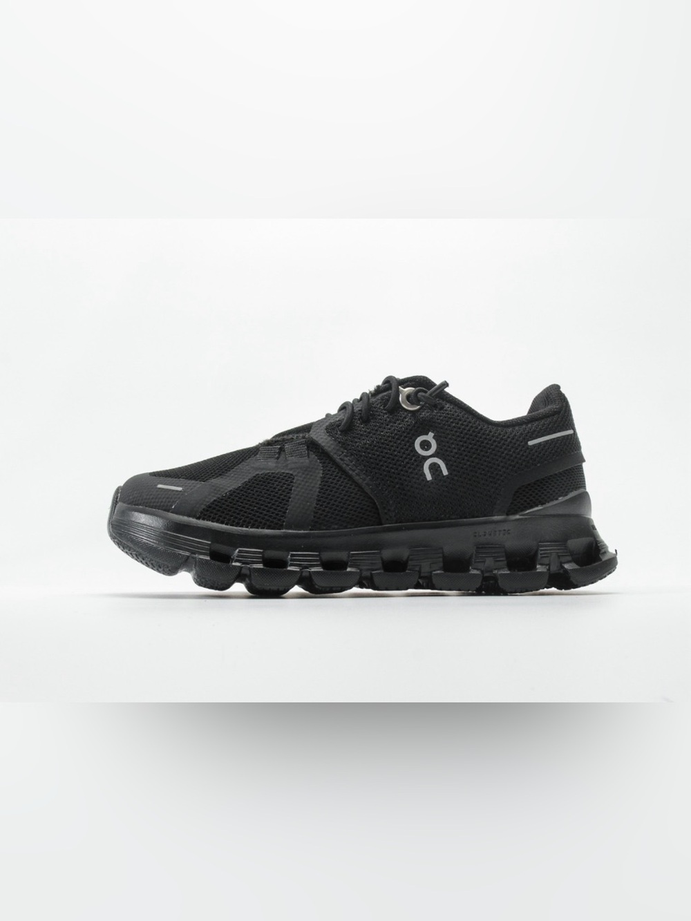 On Running Kids Cloud 6 Athletic
Shoe All - Black ๐๐ปโโ๏ธ๐๐ปโโ๏ธ(SIZE 12.5C) - Picture 4 of 7